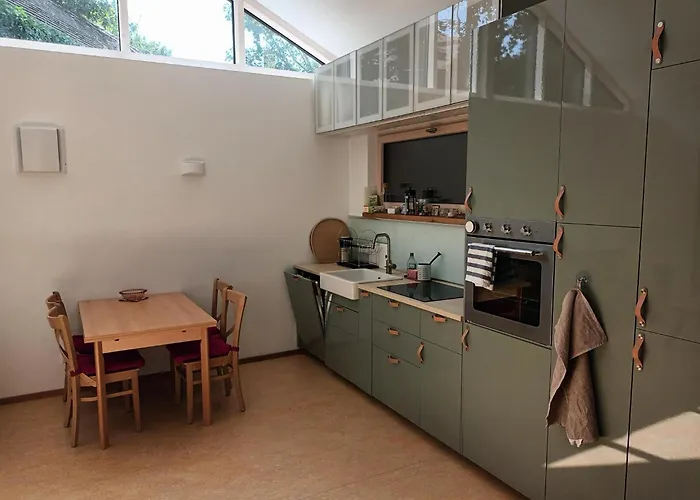 Apartment Gästewohnung Am Schlosspark Hohenprießnitz *